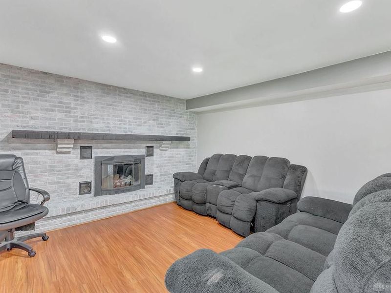 7221 Rustic Woods Drive, Dayton, OH 45424 Photo 6