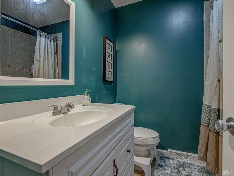 7885 Oak Leaf Circle, West Chester, OH 45241 Photo 19