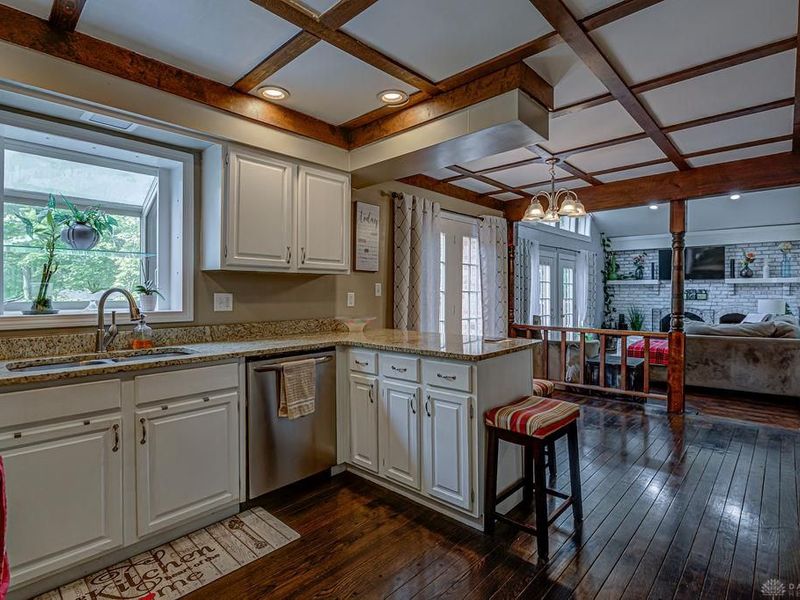 7885 Oak Leaf Circle, West Chester, OH 45241 Photo 8