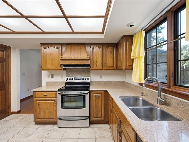249 Wilkes Court, Beavercreek, OH 45434 Photo 15