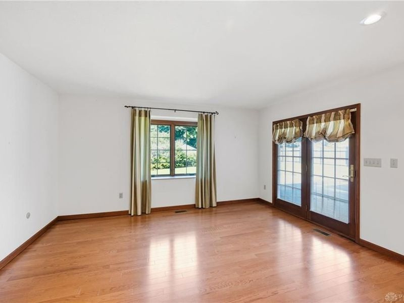 249 Wilkes Court, Beavercreek, OH 45434 Photo 25