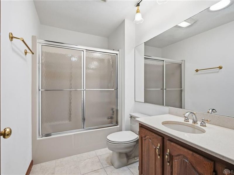 249 Wilkes Court, Beavercreek, OH 45434 Photo 33