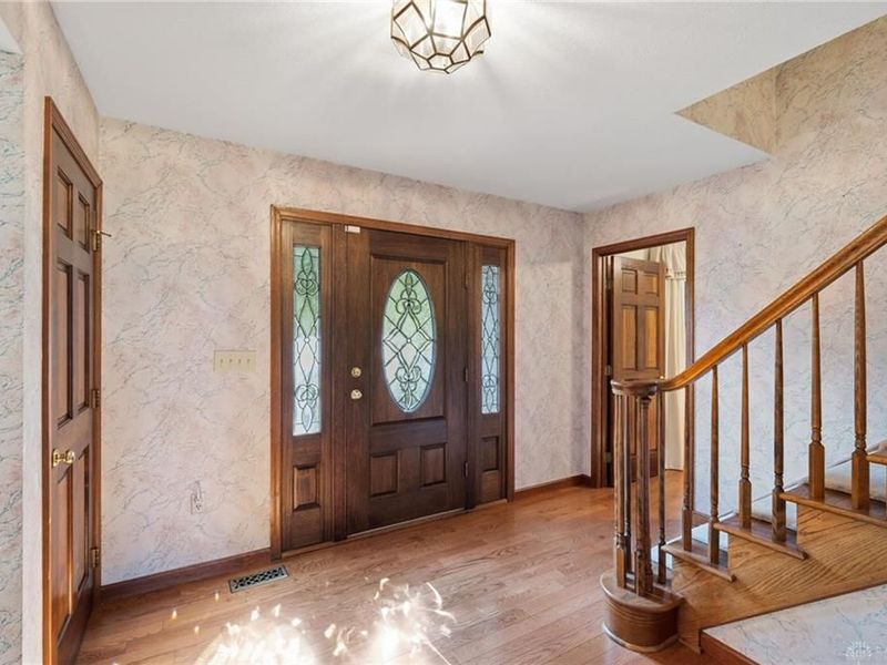 249 Wilkes Court, Beavercreek, OH 45434 Photo 4