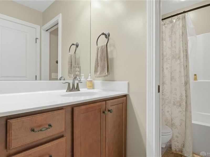 2327 Elizabeth Drive, Clearcreek Township, OH 45068 Photo 26