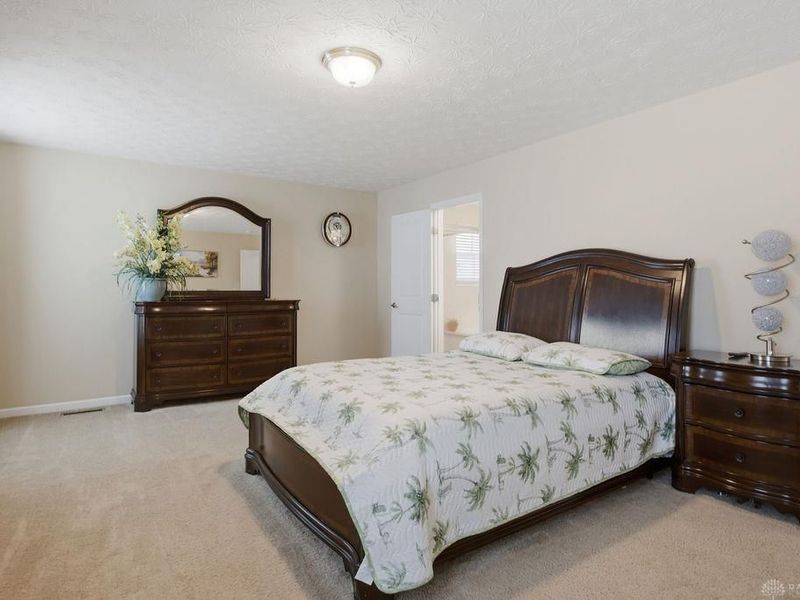 1686 Summit Creek Drive, Centerville, OH 45458 Photo 18