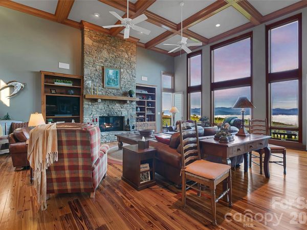 74 Walnut Ridge Lane , Brevard, NC 28712