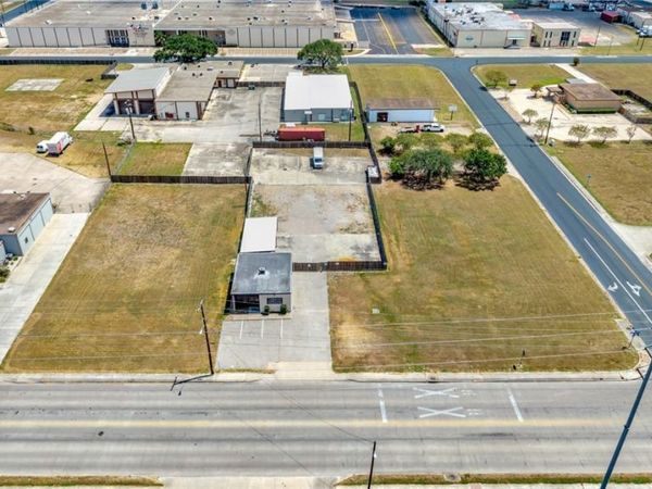 1508 N Ben Jordan Street , Victoria, TX 77901