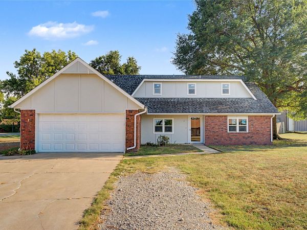 24124 E Sisemore Street , Broken Arrow, OK 74014