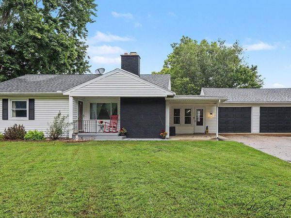 751 Riverview Drive, Plainwell, MI 49080