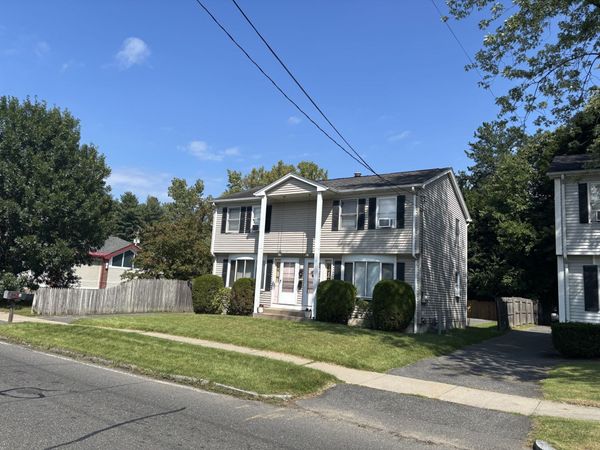 17-19 Slater Ave, Springfield, MA 01119