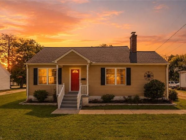 418 S Maple Street , Graham, NC 27253