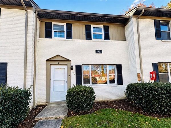 1931 Vantage Point Place , Unit C, Greensboro, NC 27407