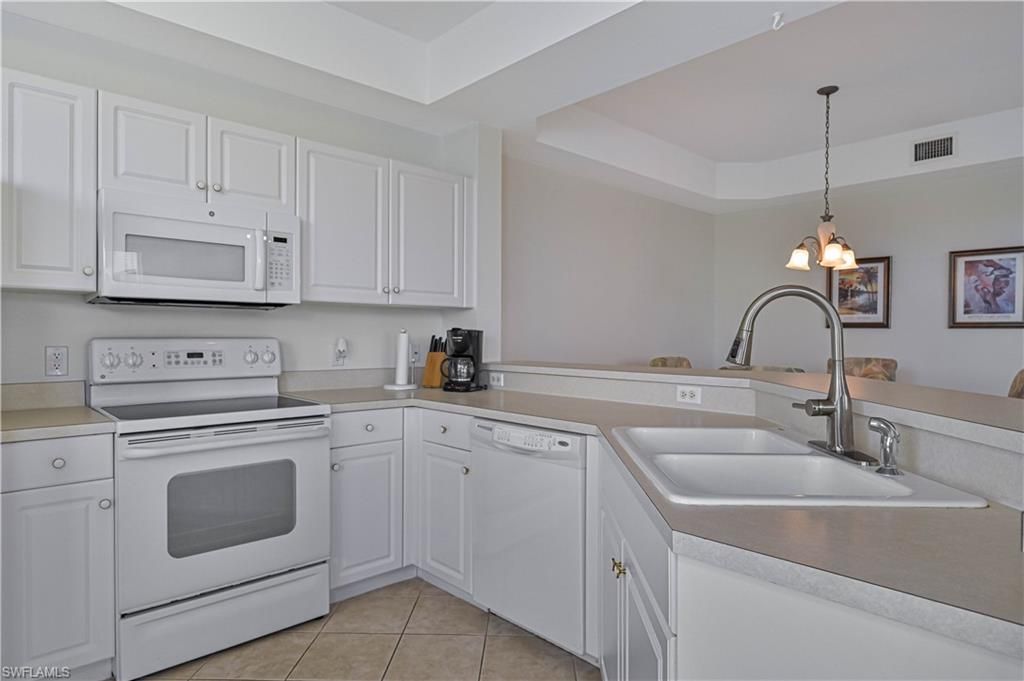 14551 Legends Blvd N, Unit 302, Fort Myers, FL 33912 Photo