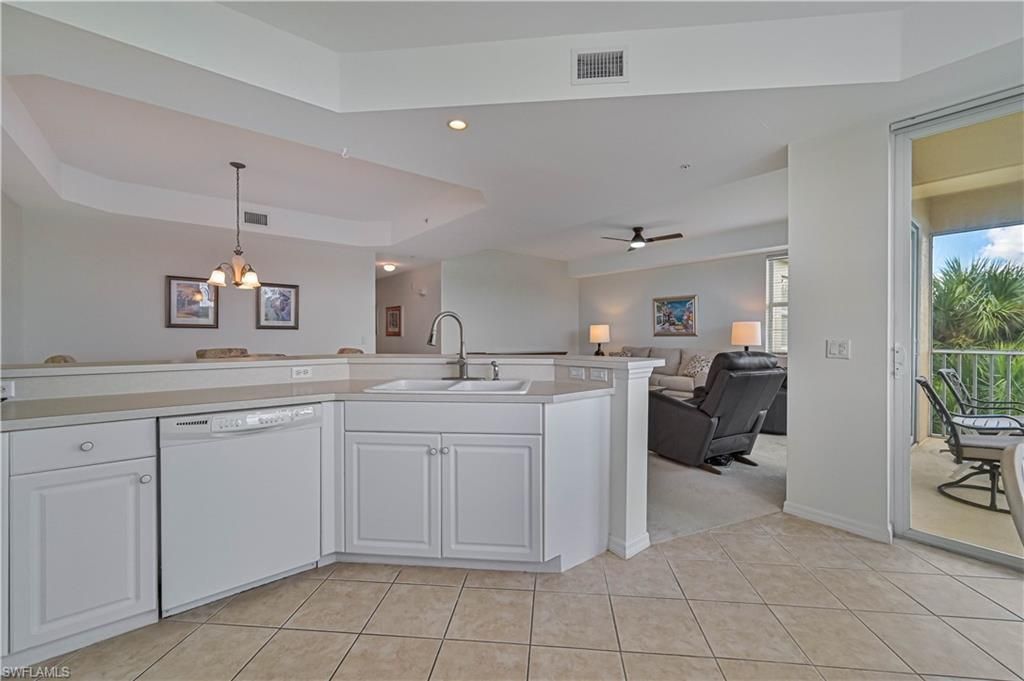 14551 Legends Blvd N, Unit 302, Fort Myers, FL 33912 Photo