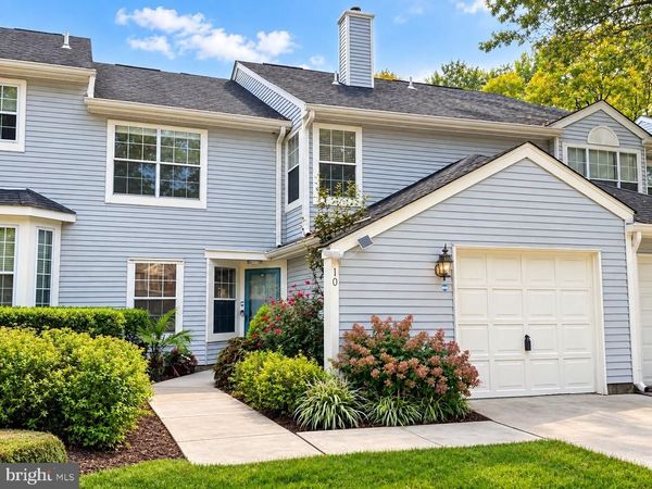 10 COLEBROOK COURT, PRINCETON, NJ 08540