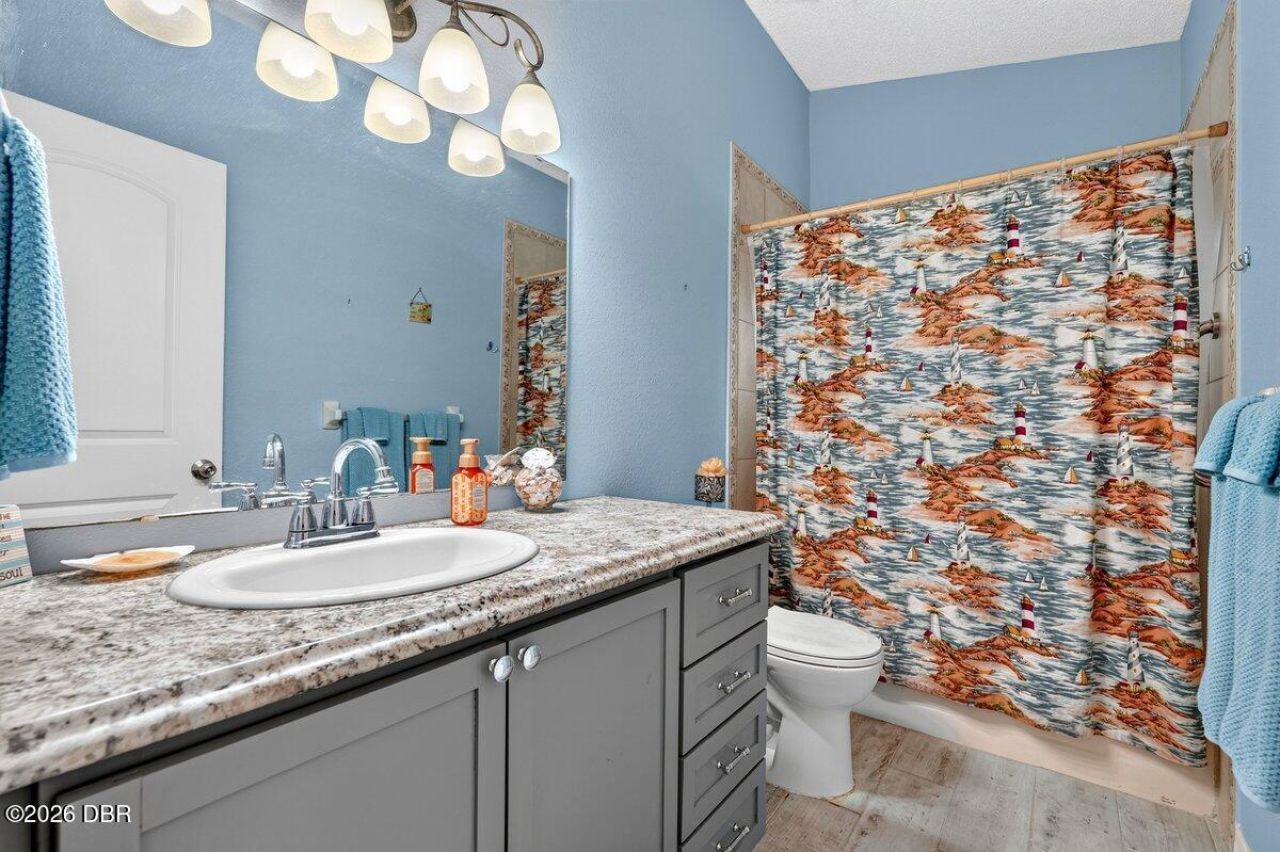 786 Pine Shores Circle, New Smyrna Beach, FL 32168 Photo