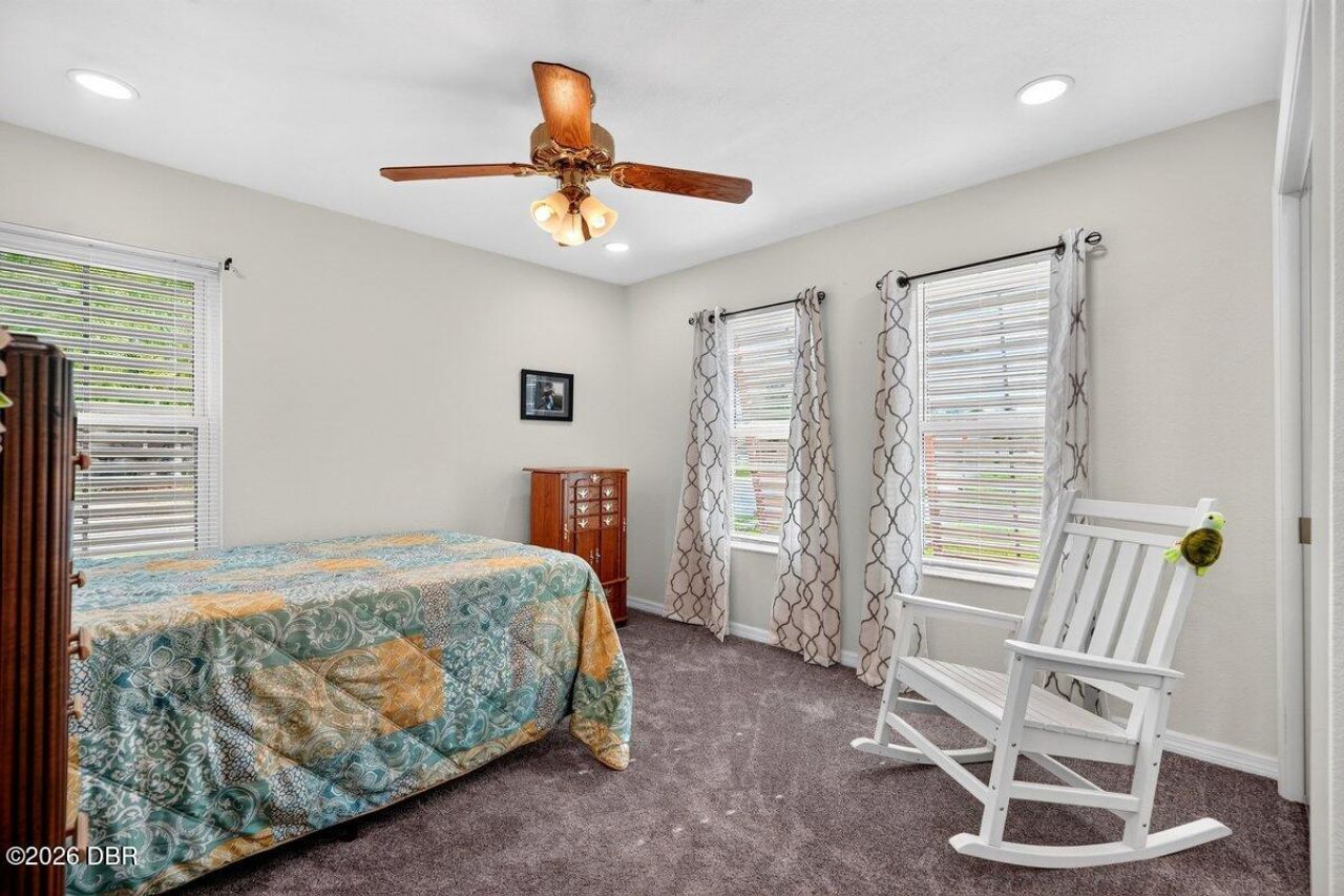 786 Pine Shores Circle, New Smyrna Beach, FL 32168 Photo
