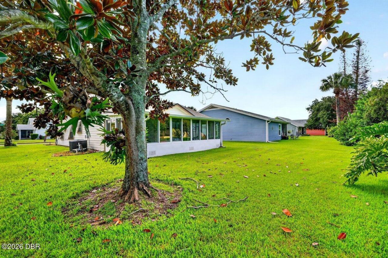786 Pine Shores Circle, New Smyrna Beach, FL 32168 Photo