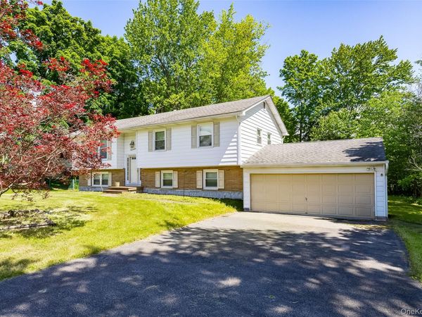 19 Tor Road , Wappingers Falls, NY 12590
