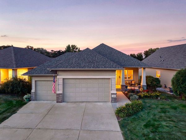 1404 Beachcomber Boulevard , Waconia, MN 55387