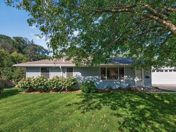 4500 Nord Drive , Bloomington, MN 55437