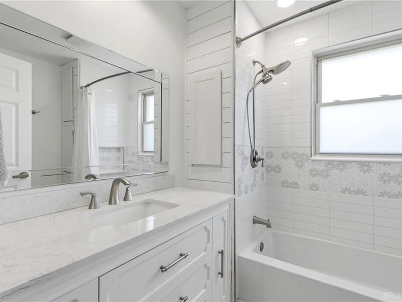 2470 Leon Lane, Springfield, OH 45502 Photo 33