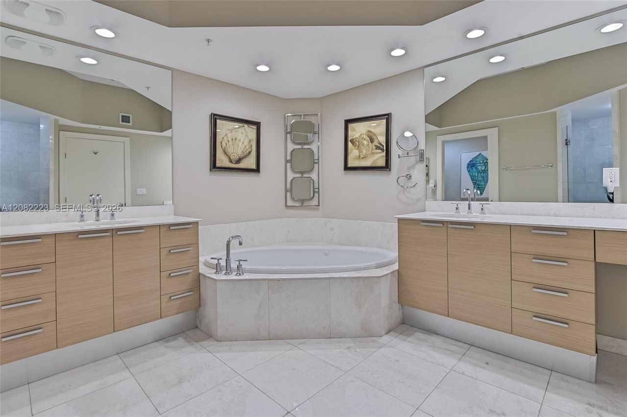 3535 S Ocean Dr, Unit 2805, Hollywood, FL 33019 Photo
