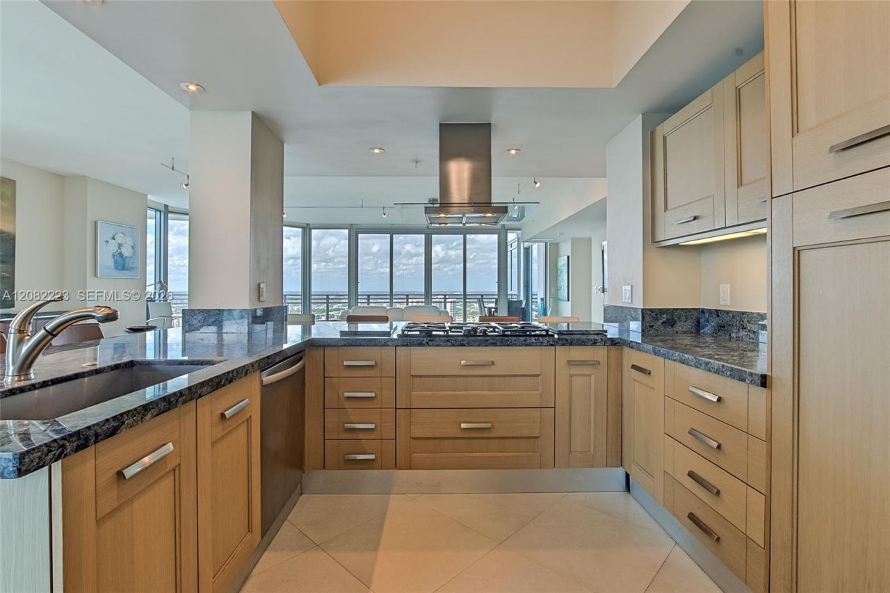 3535 S Ocean Dr, Unit 2805, Hollywood, FL 33019 Photo
