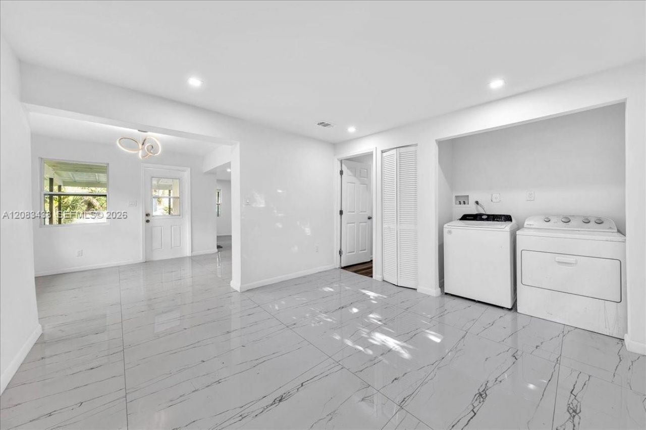 535 NW 23rd Ave , Fort Lauderdale, FL 33311 Photo