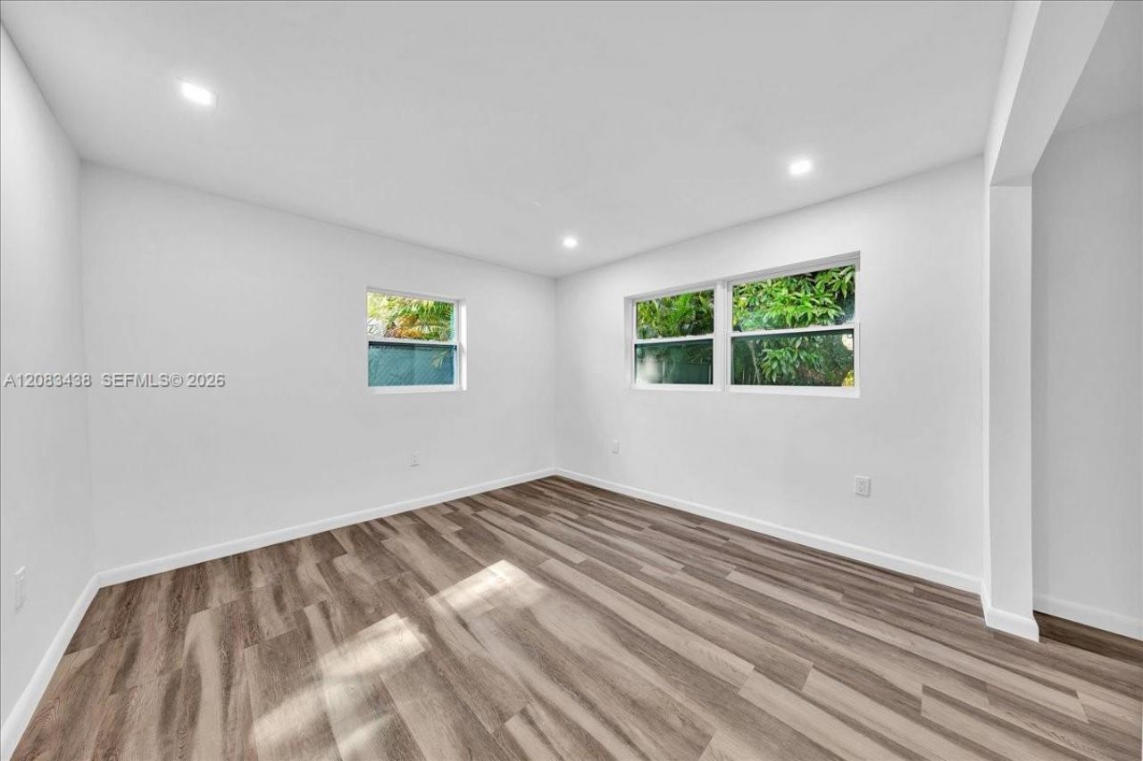 535 NW 23rd Ave , Fort Lauderdale, FL 33311 Photo