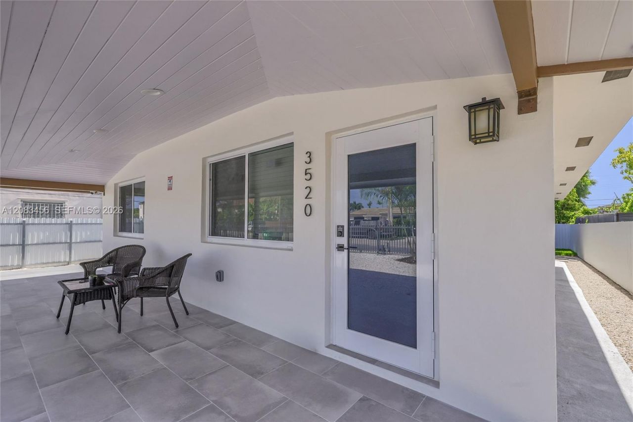 3520 SW 88th Pl , Unit 1, Miami, FL 33165 Photo