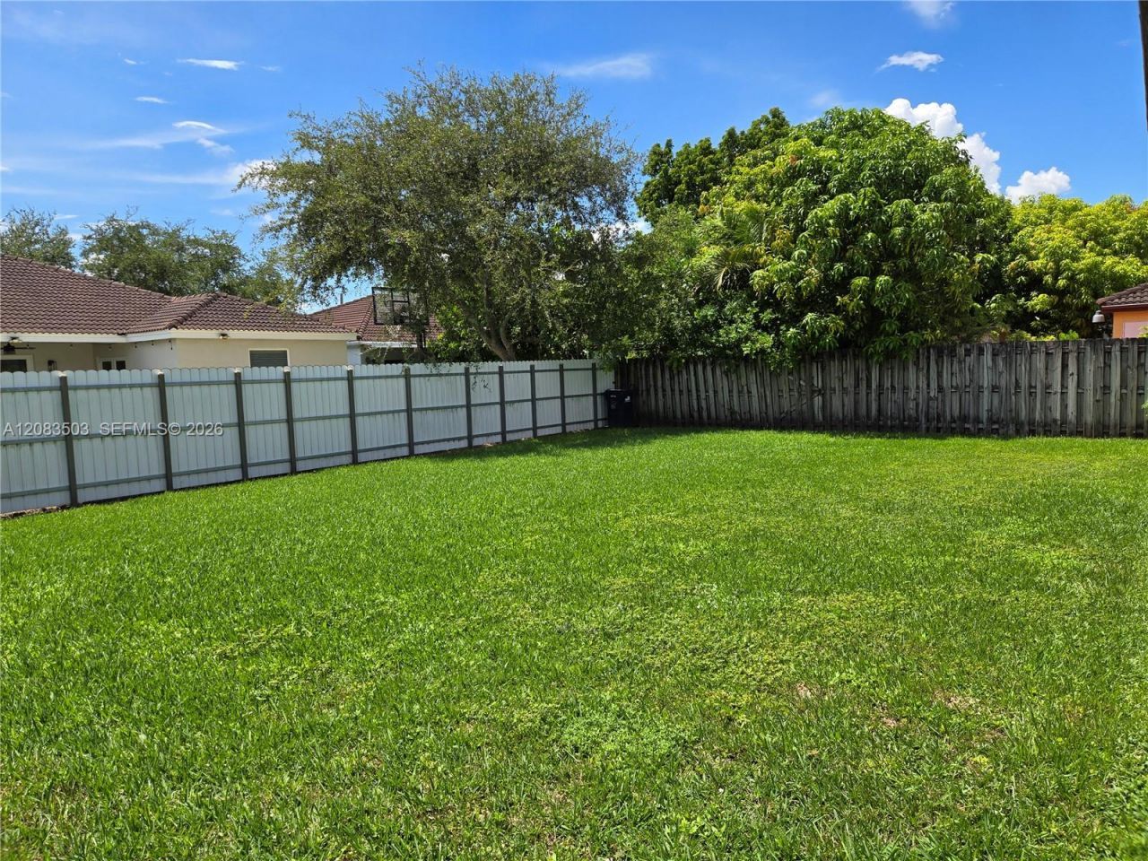 14246 SW 162nd St , Miami, FL 33177 Photo