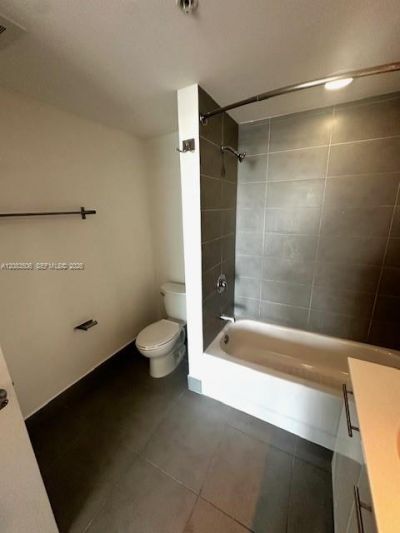 92 SW 3rd St, Unit 1107, Miami, FL 33130 Photo