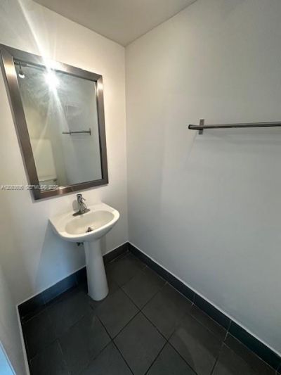 92 SW 3rd St, Unit 1107, Miami, FL 33130 Photo