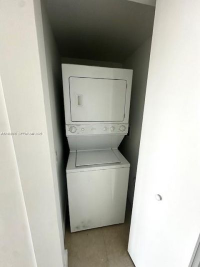92 SW 3rd St, Unit 1107, Miami, FL 33130 Photo