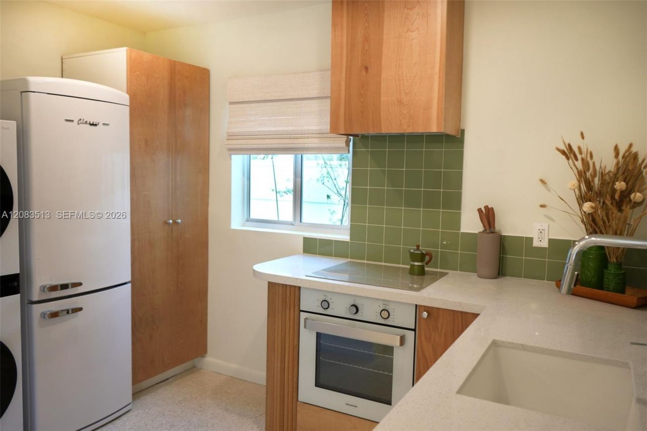 2904 N Ocean Blvd, Fort Lauderdale, FL 33308 Photo