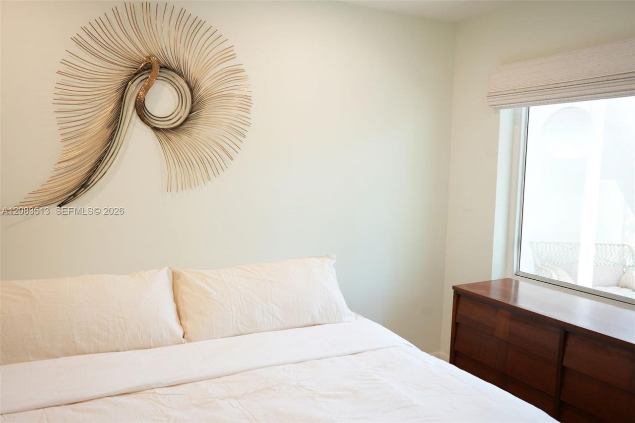 2904 N Ocean Blvd, Fort Lauderdale, FL 33308 Photo