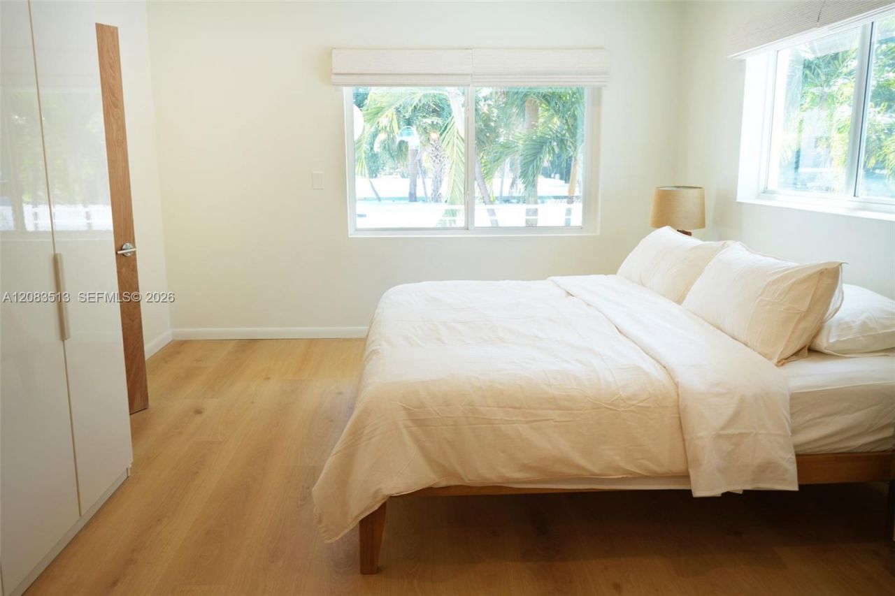 2904 N Ocean Blvd, Fort Lauderdale, FL 33308 Photo