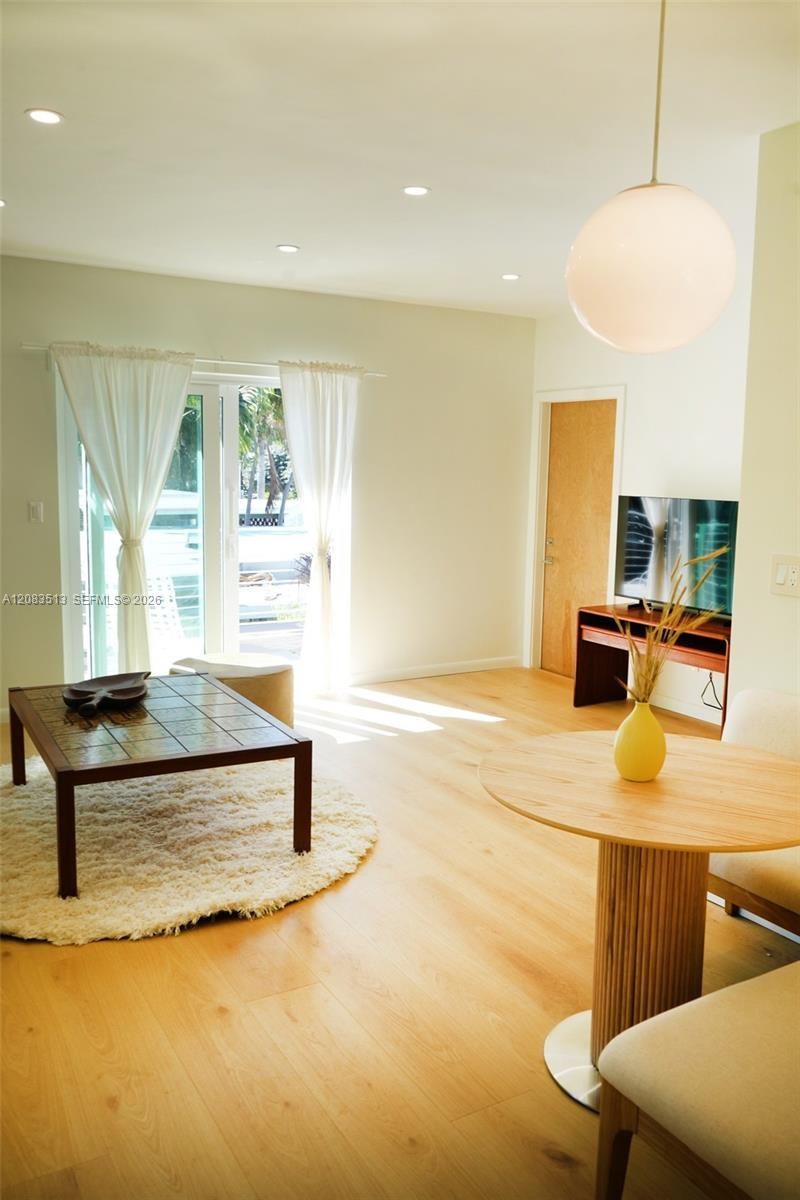 2904 N Ocean Blvd, Fort Lauderdale, FL 33308 Photo