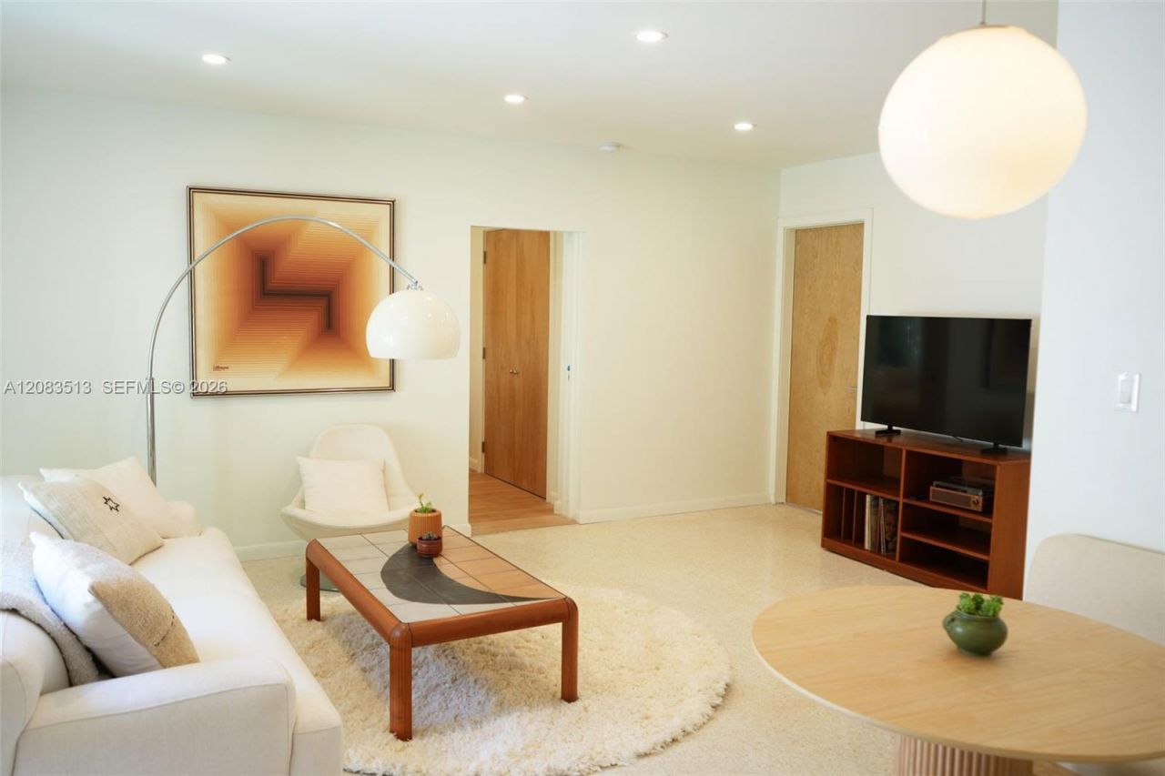 2904 N Ocean Blvd, Fort Lauderdale, FL 33308 Photo