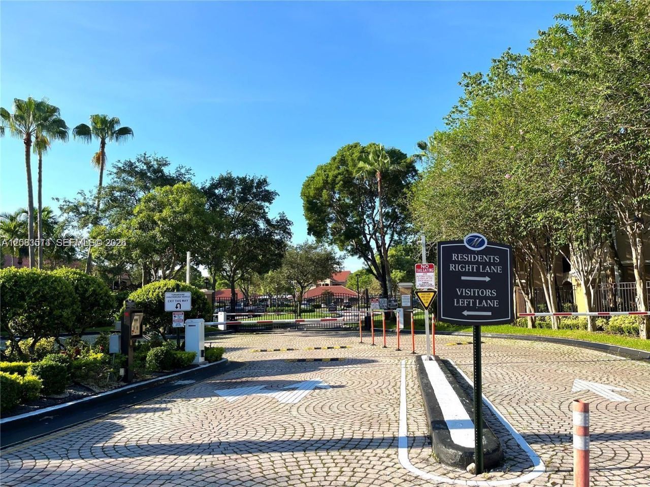 11631 SW 2nd St , Unit 20104, Pembroke Pines, FL 33025 Photo