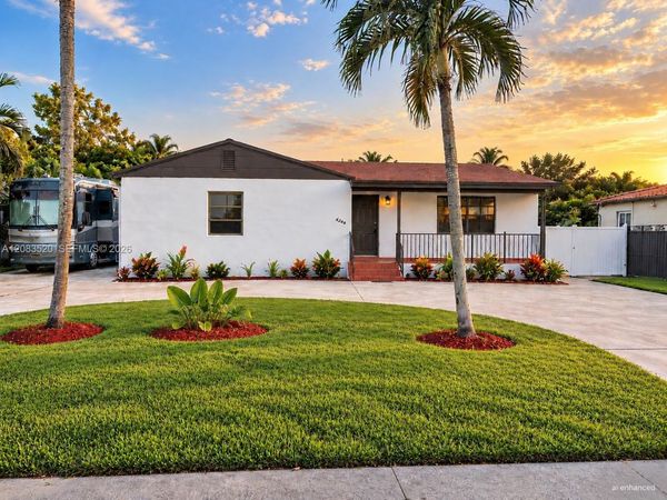 6240 SW 20th Ter, Miami, FL 33155