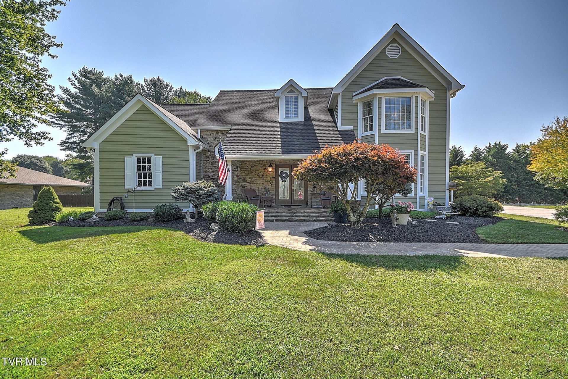 6102 Old Jonesboro Road, Bristol, TN 37620 Main Photo