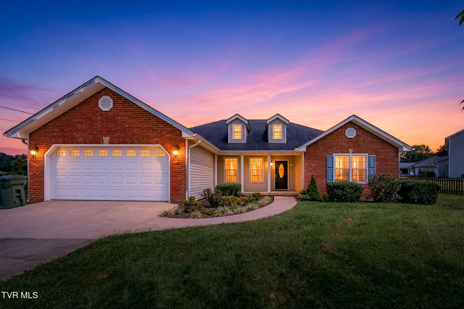 777 Walkers Bend Road, Johnson City, TN 37615 Main Photo
