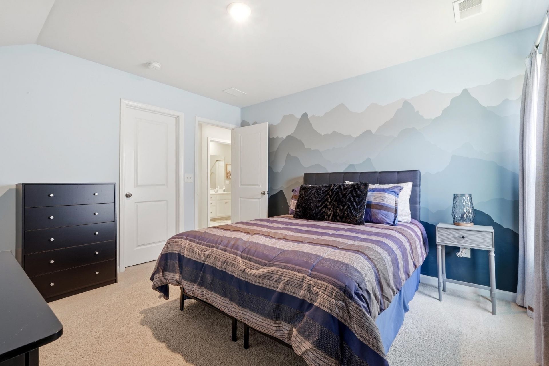 245 Harbison Circle Photo 29
