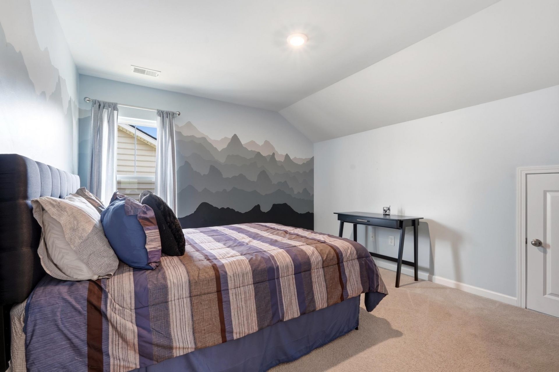 245 Harbison Circle Photo 30