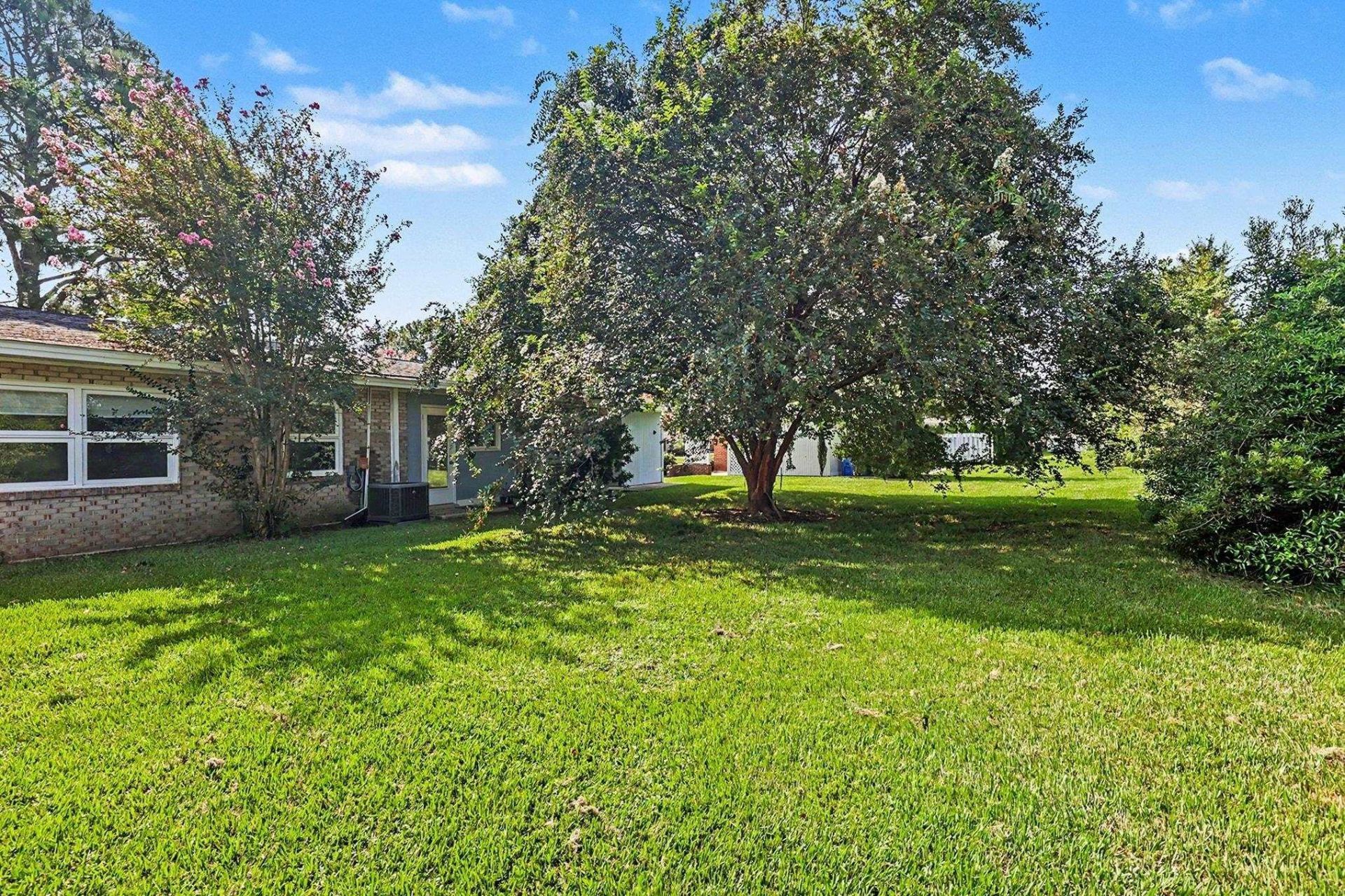 751 Sycamore Ave.  Photo 19
