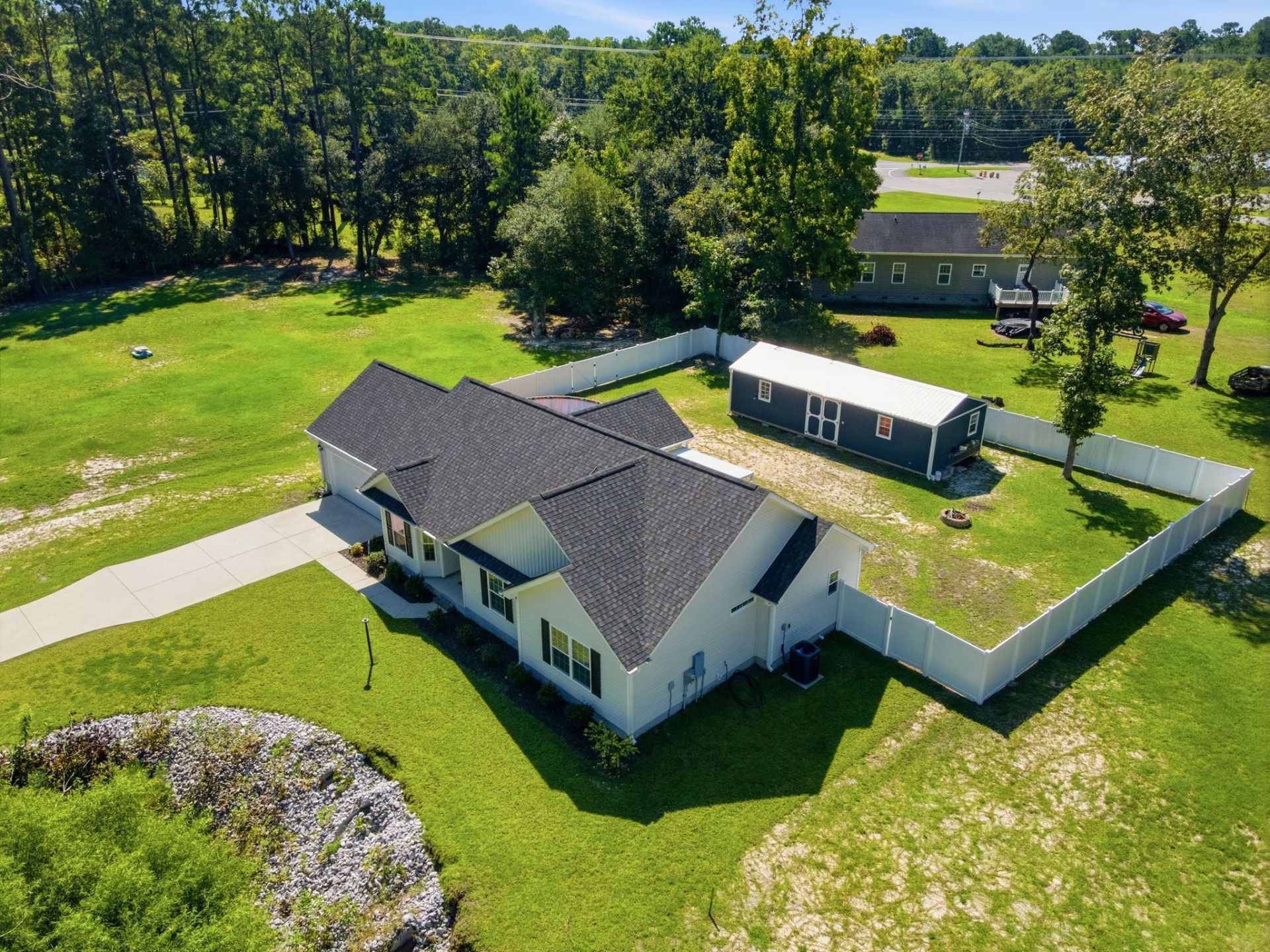 245 Yauhannah Lake Dr.  Photo 14