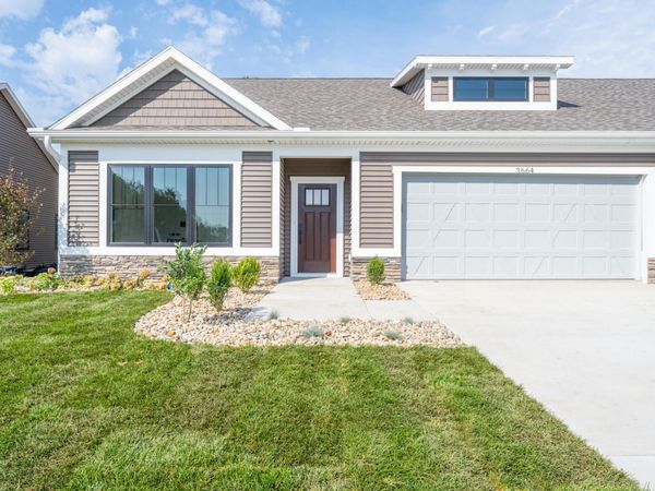 3664 Katherine Lane, Unit 8, St. Joseph, MI 49085