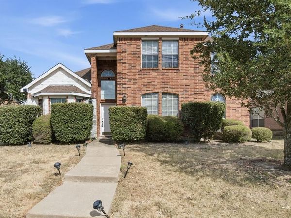 1720 Cattail Creek , DeSoto, TX 75115